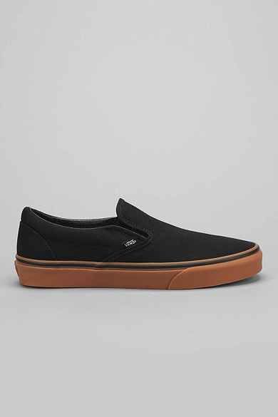 Vans Gum Sole, Vans Shoes High Tops, Shoes Too Big, Vans Classic Slip On, Sneakers Men Fashion, Classic Sneakers, Vans Classic, Skate Shoes, Leather Slip Ons