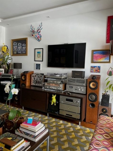 70s Hifi Room, Turntable Setup, Audiophile Room, Hifi Room, Audiophile Listening Room, Home Music Rooms, Vinyl Room, Record Room, Music Rooms