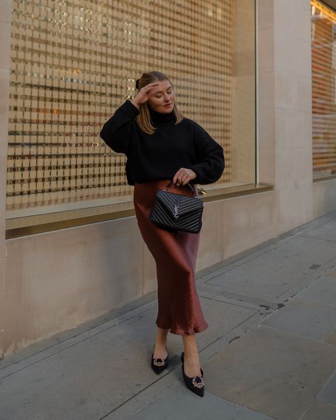 Silk Slip Skirt inspo Silk Red Skirt Outfit, Maroon Satin Skirt Outfit, Burgundy Satin Skirt, Orange Satin Skirt Outfit, Plus Size Satin Skirt Outfit, Silk Midi Skirt Outfit Winter, Burgundy Satin Skirt Outfit, Brown Satin Skirt Outfit, Red Satin Skirt Outfit