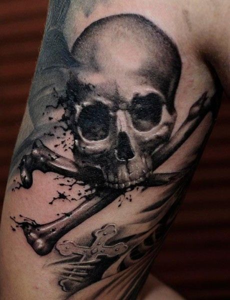 Pirate Skull Tattoos, Bones Tattoo, Small Skull Tattoo, Deer Skull Tattoos, Skull Hand Tattoo, Guys Tattoos, Pirate Tattoo, Skull Sleeve Tattoos, Cross Tattoo For Men