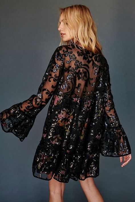 Free People Fall, Falling Flowers, Frock Dress, Mini Mini, Celebrity Beauty, Fashion Life, About Women, Drop Waist, Boho Clothing