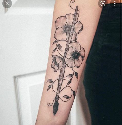 Paint Brush Flower Tattoo, Tattoo Ideas For Painters, Paintbrush Tattoo Ideas, Tattoo For Painters, Artist Tattoo Ideas Paintbrush, Nanna Tattoo, Painters Tattoo Ideas, Hippie Flower Tattoos, Paint Brush Tattoo