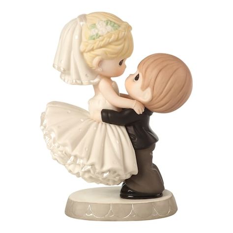 Precious Moments Cake, Best Day Ever Wedding, Precious Moments Wedding, Wedding Cake Topper Figurines, Painting Books, Bride And Groom Cake, Cake Liner, Groom Cake, Wedding Cake Table