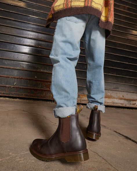 Doc Marten Chelsea, Dr Martens Chelsea Boots, Brown Dr Martens, 2976 Chelsea Boots, Dr Martens Chelsea, Chelsea Boots Outfit, Dr Martens 2976, Chelsea Boots Style, Brown Chelsea Boots