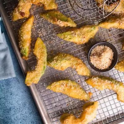 a Avocado Bites, Fried Avocado, Tempura Recipe, Savory Spice, Avocado Taco, Pineapple Pork, Avocado Fries, Crispy Potatoes, Quick Weeknight Meals