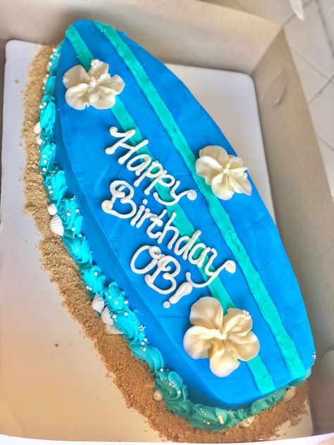 Preppy Birthday Cake 13, Hawian Birthday Cakes, Birthday Cake Beach Aesthetic, Beach Themed Birthday Party Ideas, Surfing Cake Ideas, Summer Bday Cakes, Beachy Cake Ideas, Preppy Beach Birthday Party, Summer Bday Cake