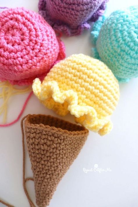 Ice Cream Amigurumi Free Pattern, Ice Cream Crochet Pattern Free, Ice Cream Crochet Pattern, Crochet Ice Cream, Miniature Ice Cream, Crochet Cupcake, Mini Ice Cream, Scoop Ice Cream, Repeat Crafter Me