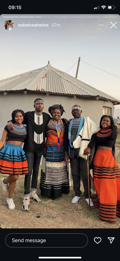 Xhosa Skirt, Lobola Outfits, Xhosa Traditional Dresses, Zulu Traditional Attire, Xhosa Traditional Attire, Xhosa Attire, South African Traditional Dresses, Traditional Skirts, African Traditional Wear