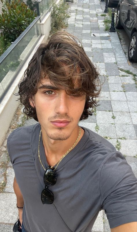 Tony Ozkan, Mens Hairstyles Thick Hair, Aesthetic Guys, Streetwear Men Outfits, Attractive People, Long Hair Styles Men, Face Claims, Mens Hairstyles, Short Hair Styles