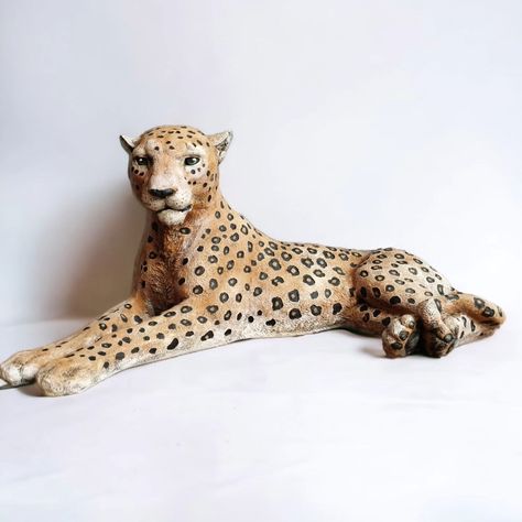 Reclining Leopard Sculpture ✨ Size: 40 x 19 cm / 15x7.5 inches Material: Polyresin Mix Weight: 1.5 Kg *It is painted with water-based acrylic paints that are not harmful to health. *Suitable for indoor or outdoor use! Worldwide Free Shipping🌎 ✈️ #leopardstatue #leopardlovers #homesweethome #homedecor #giftstore #gardenstatue #giftidea #animalsculpture Leopard Statue, Leopard Sculpture, Ceramic Statue, Water Based Acrylic Paint, Animal Statues, Animal Sculptures, Garden Statues, Gift Store, Acrylic Paints