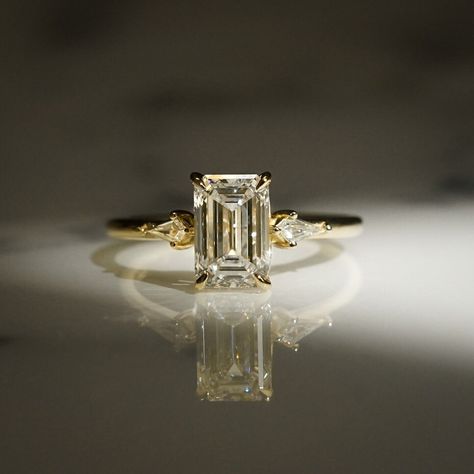 Vintage emerald cut engagement rings