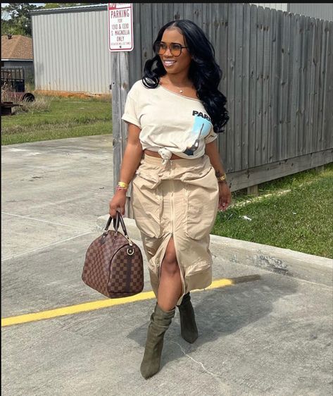 Long Cargo Skirt Outfit Black Women, How To Style A Cargo Skirt, Tan Skirt Outfit Black Women, Army Skirt Outfit, Khaki Skirt Outfits Black Women, Short Cargo Skirt Outfit, Cargo Skirt Outfit Black Women, Combat Skirt, Skirt Outfit Black Women