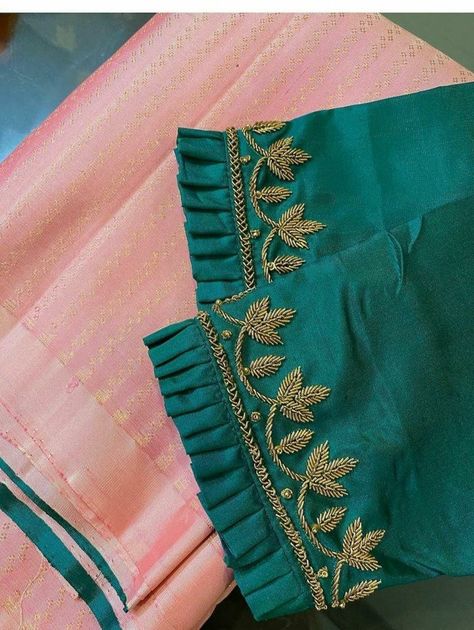 Machi Work Blouse Design Simple, Saree Blouse Hand Design, Blouse Hand Work Designs Simple, Khatliwork Blouse Design, Aari Work Peacock Designs, Machi Work Blouse, Latest Simple Blouse Work Designs, Simple Zardosi Work Blouses, Simple Aari Work Blouse Design For Pattu Saree