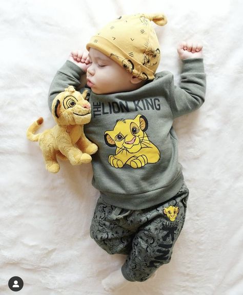 Baby Boy Disney, Newborn Photos Boy, Twin Baby Boys, Baby Boy Pictures, Newborn Boy Clothes, Baby Prep