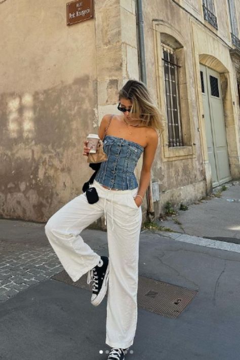 Summer Outfits 2024: Elegant & Casual Styles for Women Over 30 Casual Paris Outfits Summer, Summer Looks 2024 Women, Summer 2024 Aesthetic Outfits, Fashion Inspo 2024, 2024 Outfits Summer, Corset Top Outfit Casual, Spring 2024 Casual Outfits, Summer Outfits 2024 Casual, Outfits 2024 Summer