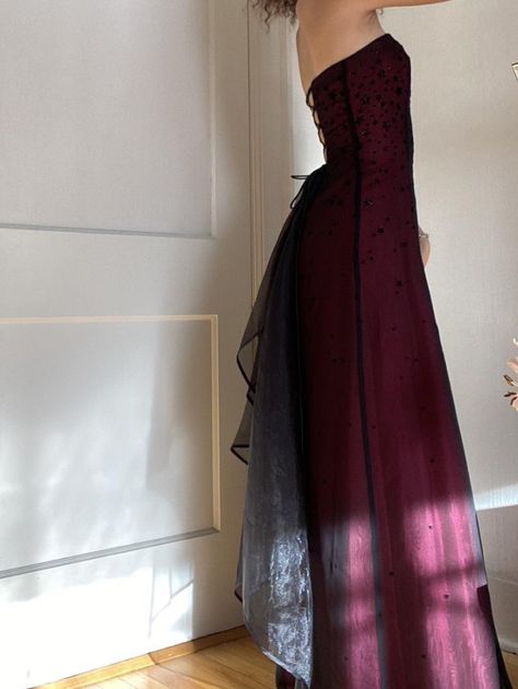 Quirky Prom Dresses, Prom Skirt And Top, Corset Dresses Prom, Alt Prom Dress, Dresses Without Sleeves, Dark Red Prom Dress, 90s Party Dress, 2000s Prom Dress, Wedding Dress Cheap