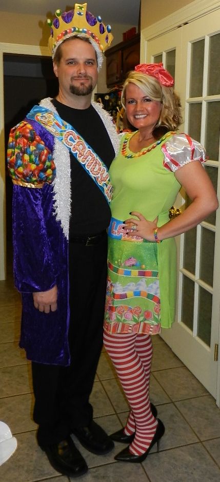 Candy Land Couple's Costume :) Candy Land Costumes, Candyland Party Theme, Couple's Costume, Halloween Customer, Candy Land Birthday Party, Halloween Queen, Candyland Birthday, Candyland Party, Candy Theme