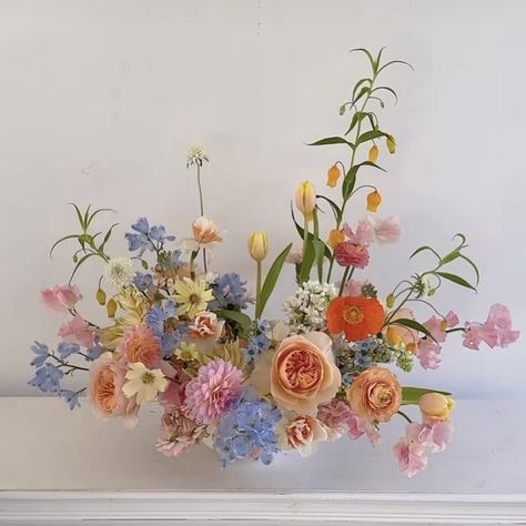 Happy Mother’s Day ♡ We’re celebrating the immense blessing and privilege of motherhood today. Wishing you a wonderful day with your babes and your loved ones! Image via Pinterest Spring Color Flower Arrangement, Muted Floral Arrangements, Bespoke Floral Arrangements, Whimsical Bouquet Bridal, Autumn Wedding Flowers, Spring Stationery, Bouquet Colorful, Orange Wedding Flowers, Moon Baby