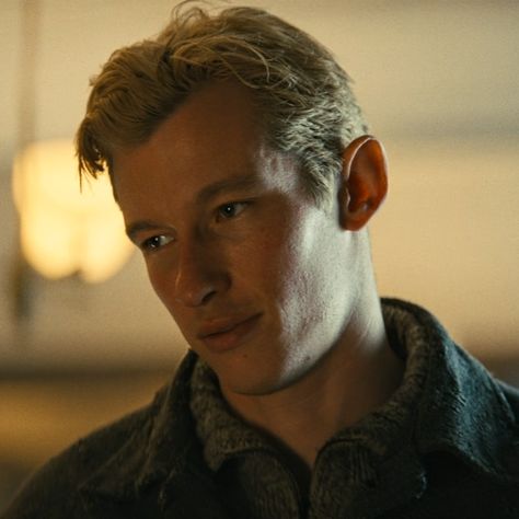 Callum Turner - Joe Rantz Joe Rantz Callum Turner, Joe Rantz, The Boys In The Boat, Boys In The Boat, Hogwarts Dr, Callum Turner, Photography Movies, Book Fanart, British Men