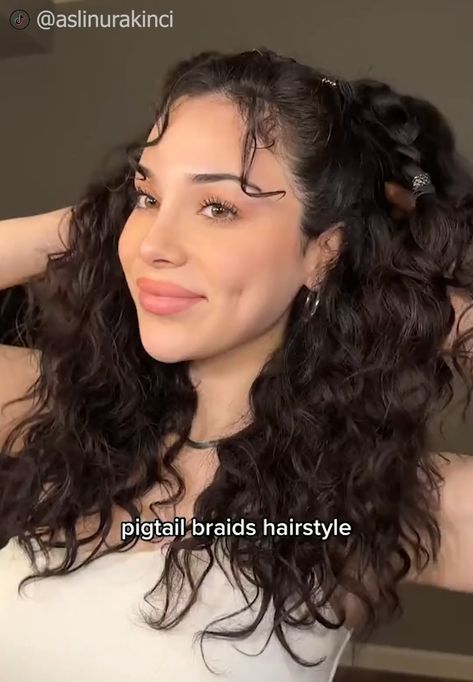 Curly Hair Pigtails, Curly Pigtails, Hair Pigtails, New Makeup Ideas, Hairstyle Easy, Instagram Hairstyles, Pigtail Braids, Curly Hair Styles Easy, Short Curly Hair