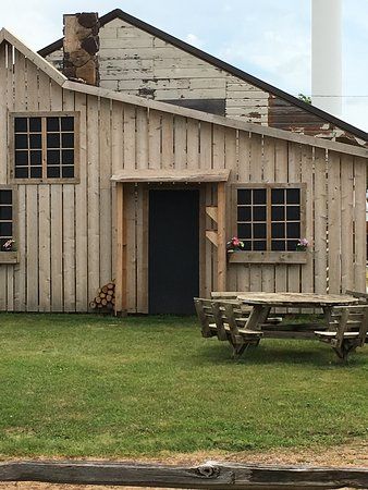 Laura Ingalls Wilder Museum (Walnut Grove) - 2020 All You Need to Know BEFORE You Go (with Photos) - Tripadvisor Walnut Grove Minnesota, Midwest Vacations, South Dakota Road Trip, Ingalls Family, Minnesota Travel, Walnut Grove, Laura Ingalls Wilder, Laura Ingalls, Cottagecore Decor