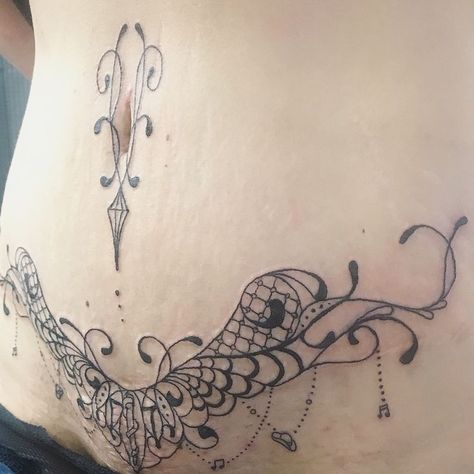 Tattoo To Cover C Section, C Section Scar Tattoo, C Section Tattoo, Stomach Tattoos Women, Stunning Tattoos, C Section Scars, Scar Cover Up, Tattoos To Cover Scars, Tattoos Infinity