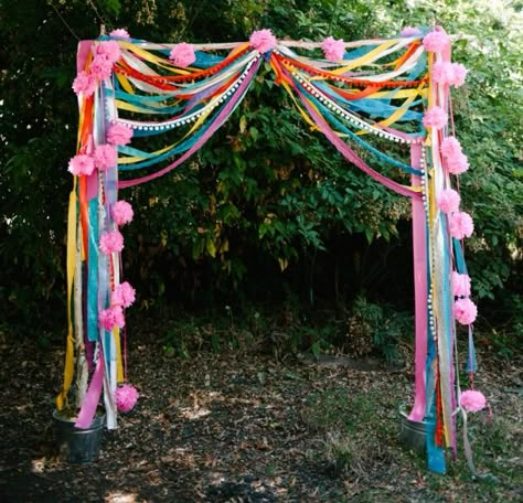 arch Ribbon Backdrop, Diy Wedding Backdrop, Wedding Ceremony Backdrop, Diy Backdrop, Wedding Ribbon, Ceremony Backdrop, Deco Floral, Diy Wedding Decorations, Wedding Arch