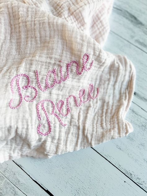 How to Hand-Embroider a Swaddle Blanket Hand Embroidered Blanket, Swaddle Tutorial, Baby Blanket Embroidery, Hand Embroidered Baby Blanket, Embroidery Designs Baby, Embroidered Blanket, Muslin Blankets, Muslin Swaddling, Personalised Blankets