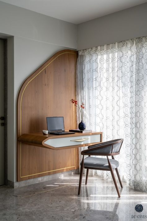 This Apartment Embraces Modernism With A Hint Of Traditional Motifs | De' Caves By Chitte Architects - The Architects Diary Study Corner Decor, Corner Decor Ideas, Dining Room Interior Design, Aesthetic Furniture, Dining Room Interior, Study Table Designs, Interior Design Contemporary, Study Corner, Study Room Design