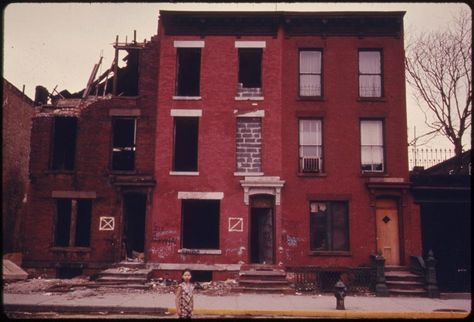 Danny Lyon, Brooklyn Image, The Bowery Boys, Brooklyn Navy Yard, Bed Stuy, Still Picture, Century City, American Architecture, Photographs Of People