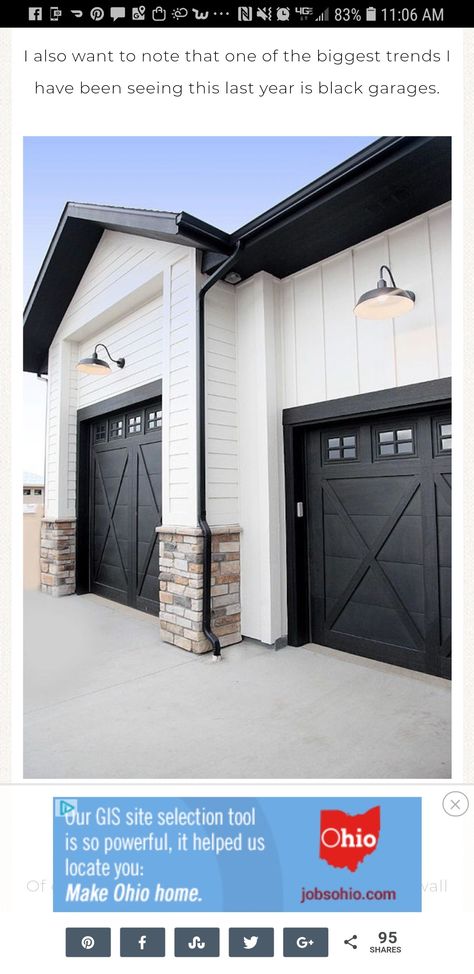 Midcentury Modern Front Door, Barn Door Garage, Modern Garage Door, Black Garage Doors, Farmhouse Exterior Colors, Black Garage, Modern Garage Doors, Farmhouse Garage, Garage Door Styles