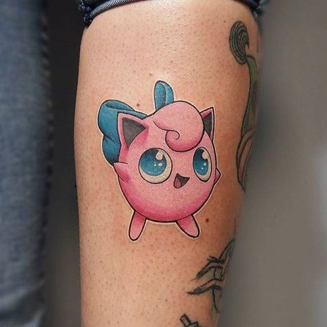 Jigglypuff tattoo done by @davidebruni80. To submit your work use the tag #gamerink And don't forget to share our page too!  #tattoo #tattoos #tatuaje #tatuajes #ink #videogametattoo #gamertattoo #gamerink #videogames #gamer #gaming #nintendo #gameboy #nds #3ds #jigglypuff #pokemon #jigglypufftattoo #pokemontattoo #animetattoo #otakutattoo Jigglypuff Tattoo, Cute Jigglypuff, Nintendo Tattoo, Colorado Tattoo, Pokemon Jigglypuff, Gaming Nintendo, Gamer Tattoos, Video Game Tattoo, Pokemon Tattoo