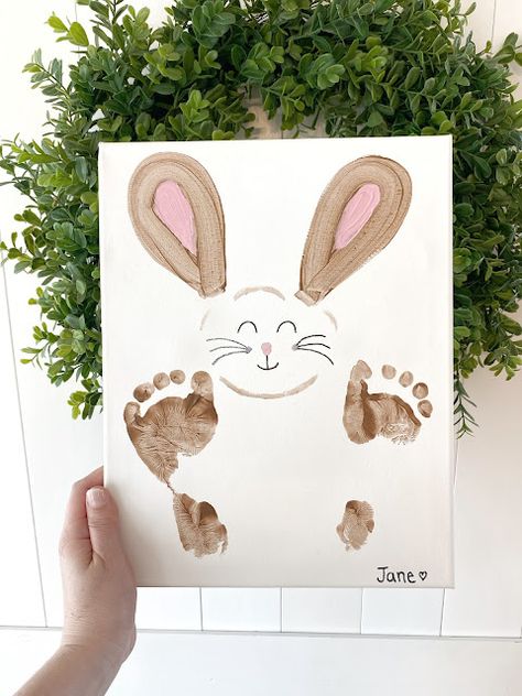 Easter Baby Craft Ideas, Easter Foot Print Ideas, Bunny Feet Painting, Easter Kids Painting Ideas, Bunny Fingerprint Art, Easter Kid Painting, Foot Print Bunny Crafts, Easter Craft Ideas For Babies, Feet Painting For Kids