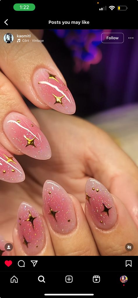 Simple Nail Gem Ideas, Cute Pink And Gold Nails, Pink Nails Gold Stars, Hoco Nail Ideas Pink Dress, Hoco Nail Ideas Pink, Pink Space Nails, Bday Nails Pink, Pink And Lilac Nails, Prom Nails For Pink Dress