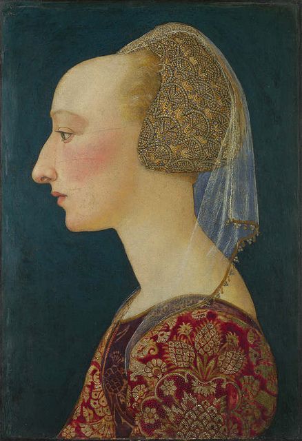 Acquired as a portrait of Isotta da Rimini by Piero della Francesca, the painting is more probably by a Florentine artist and the sitter is unknown. The profile view emphasises the woman's high forehead, a fashionable convention achieved by shaving or plucking. 1460-70 15th Century Portraits, High Forehead, Istoria Artei, School Portraits, Italian Painters, Caravaggio, Italian Art, Medieval Art, 15th Century