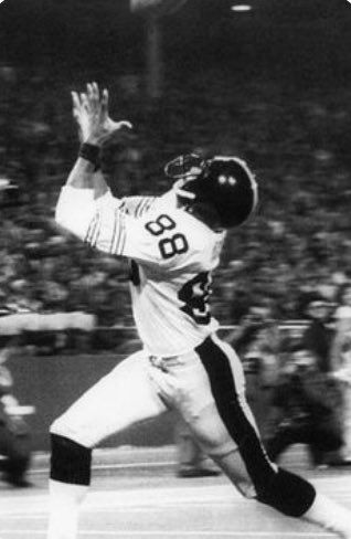 VintageSteelers on Twitter: "Did Swann ever drop a pass?… " Lynn Swann, Pittsburgh Steelers Funny, Steelers Country, City Super, Nfl Superbowl, Pittsburg Steelers, Pittsburgh Steelers Football, Steeler Nation, Steelers Fan