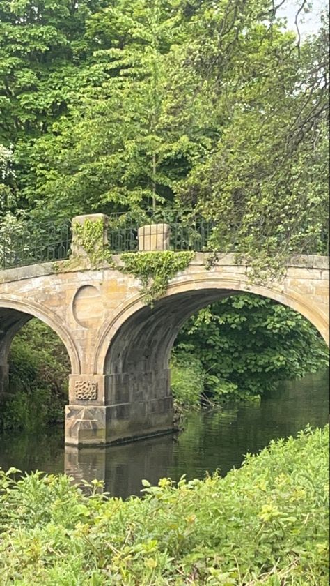 old bridge above river in yorkshire sculpture park Old Park Aesthetic, Small Bridges Over Creek, Bridge Concept Art, River With Bridge, Cobblestone Bridge, Yorkshire Photography, Bridge Aesthetic, Chinese Bridge, 1800s Aesthetic