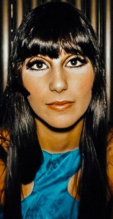 Bonnie Cashin 1960s, Cher 60s, Cher 1960s, Cher Pregnant, Cher Looks, Cher Interview, Groovy Chick, Cher 1974 Grammys, Cher Outfits