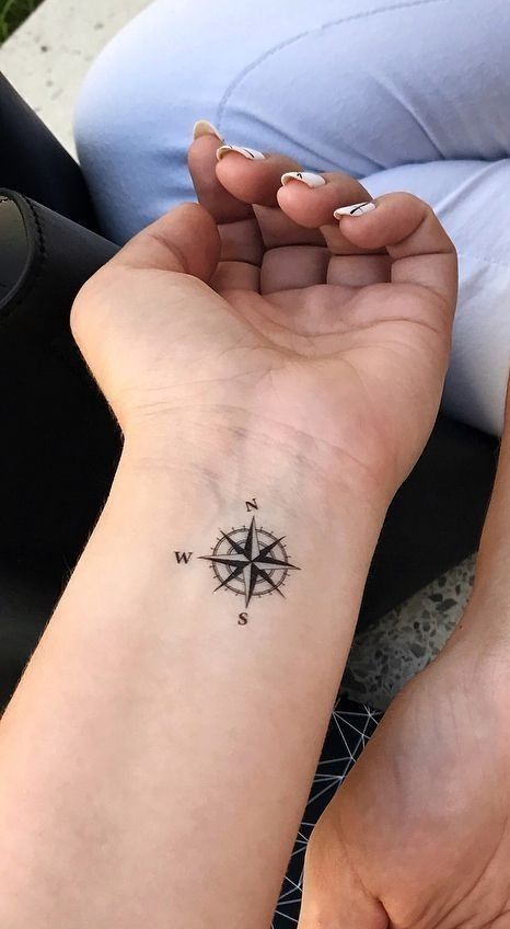 50 Best Small Travel Tattoos Ideas That Will Inspire Inner Wanderers | Unique & Cute Travel Tattoo Ideas Small Travel Tattoo, Small Travel Tattoos, Compas Tattoo, Moutain Tattoos, Small Compass Tattoo, Pair Tattoos, Family Tattoos For Men, Tattoos Hand, Travel Tattoos