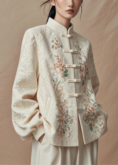 New Beige Chinese Button Print Cotton Coat Fall – Omychic Model Blouse Batik, Chinese Button, Hmong Clothes, Haute Couture Embroidery, Fashion Top Outfits, Batik Fashion, Comfortable Room, Cotton Coat, Modest Fashion Outfits