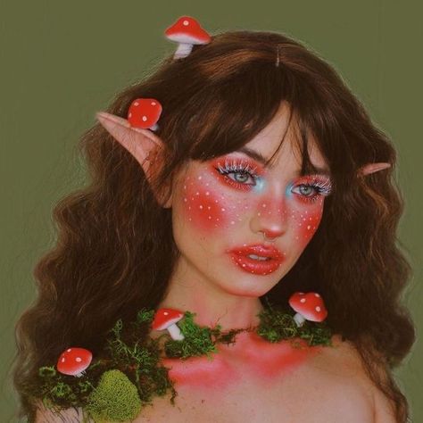 Halloween Costumes Aesthetic, Mushroom Makeup, Elf Make Up, Mushroom Costume, Vampire Bride, Aesthetic Fairy, Face Art Makeup, Mushroom Fairy, Alternative Makeup