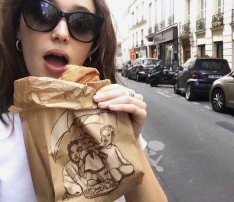 Parisian Life, Alycia Debnam, Alycia Debnam Carey, Living In Paris, Oui Oui, Parisian Chic, New Energy, 가을 패션, French Girl