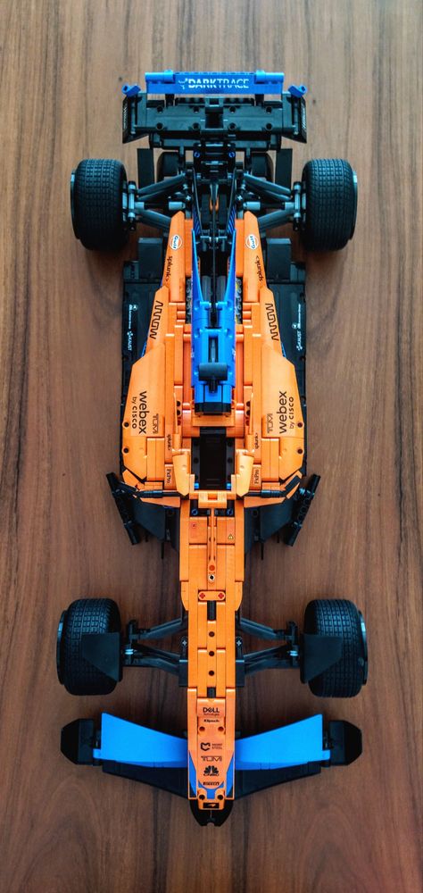 Lego McLaren FORMULA 1 TEAM 2022. 1434 piezas, 65 x 13 cm. Lego Mclaren, Mclaren Formula 1, Cool Lego Creations, Lego Cars, Cool Lego, Lego Creations, Formula 1, Birthday Ideas, Lego