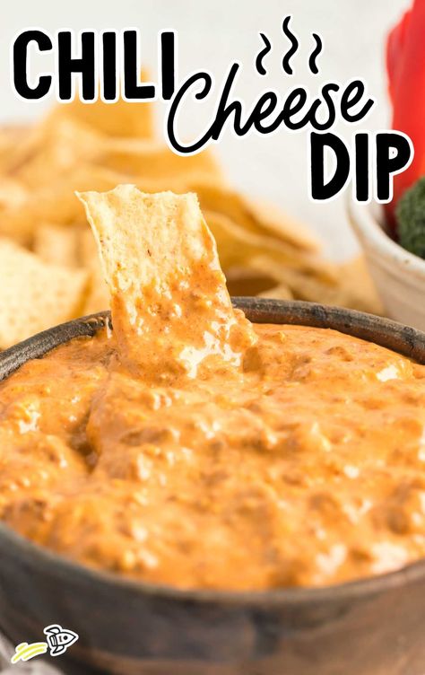 Chili Cheese Dip Warm Chip Dip, Dips With Tortilla Chips, Cream Cheese Chili Dip, Crockpot Chili Cheese Dip, Velveeta Chili Cheese Dip, Chilli Cheese Dip, Tortilla Chip Dip, Dip Recipies, Chili Cream Cheese Dip