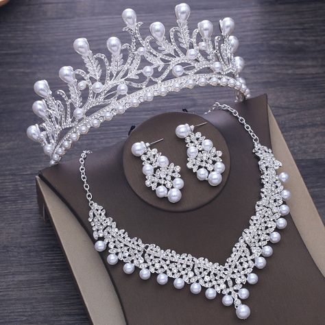 1 pcs Crown 1 pcs Necklace 1 pair earrings with box. occasion : party / wedding /formal party. material : Alloy Crystal Rhinestone Pearls. | eBay! Indian Bridal Veil, Gaun Tulle, Tiara Necklace, Wedding Tiaras, Beautiful Tiaras, Crown Necklace, Bridal Fashion Jewelry, Headband Tiara, Rhinestone Hair