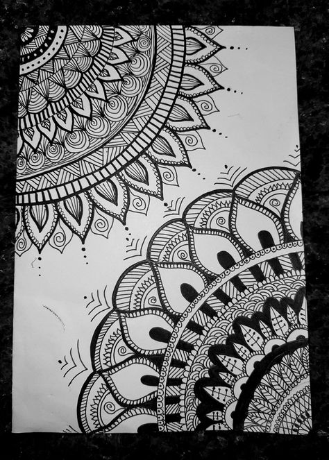 Flower Mandala Sketch, Sketch Mandala, Mandala Sketch, Mandala Drawings, Mandala Doodle, Mandala Art Therapy, Sketch Daily, Simple Mandala, Doodle Inspiration