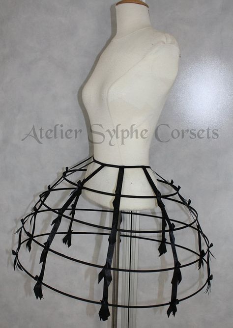 Black color Crinoline hoop skirt panier 4 rows elastic waist and satin ribbon cage via Etsy Cage Skirt, Cage Dress, Hoop Skirt, Steampunk Costume, Dress Forms, Futuristic Fashion, Fantasy Clothing, Lolita Dress, Frankenstein