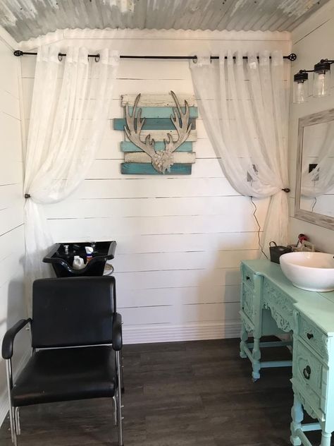 She-Shed inspiration | Shed turned home salon Rustic Nail Salon Ideas, Tiny Home Salon Ideas, Salon She Shed, Tiny Home Salon, Shed Hair Salon, She Shed Nail Salon, She Shed Hair Salon, Hair Salon Shed, She Shed Salon Ideas