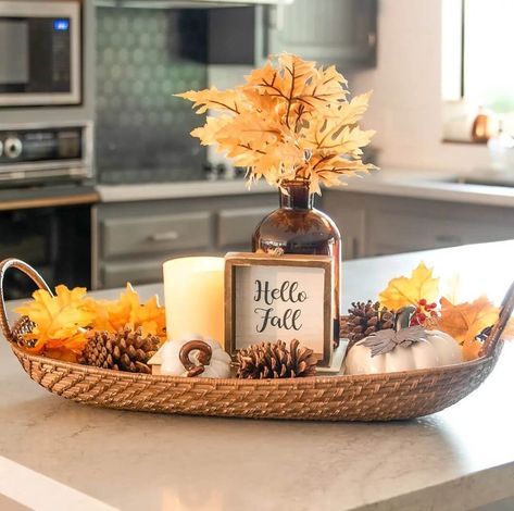 Table Fall Decor, Fall Apartment Decor, Pumpkin Gnome, Table Centerpieces Diy, Autumn Dining, Cozy Fall Decor, Fall Decor Inspiration, Fall Thanksgiving Decor, Autumn Decorating