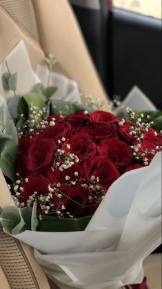 Wholesale Roses, Flower Photoshoot, Flowers Delivery, Red Rose Bouquet, Flower Iphone Wallpaper, Instagram Gift, Flowers Bouquet Gift, Flower Therapy, Beautiful Bouquet Of Flowers